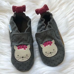 Baby walker shoes by Robeez 6-12 months